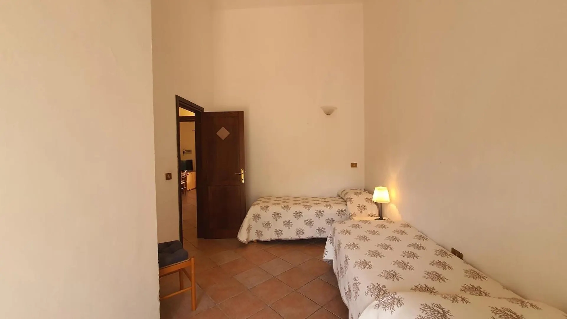 Casa de Férias Porto Pollo, Il Borgo Villetta 3 Camere Da Letto